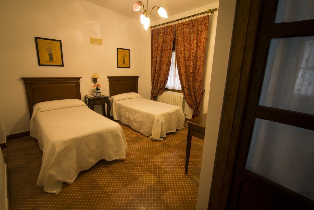 Hospederia Real Casona La Beltraneja Ξενοδοχείο Belmonte  Εξωτερικό φωτογραφία